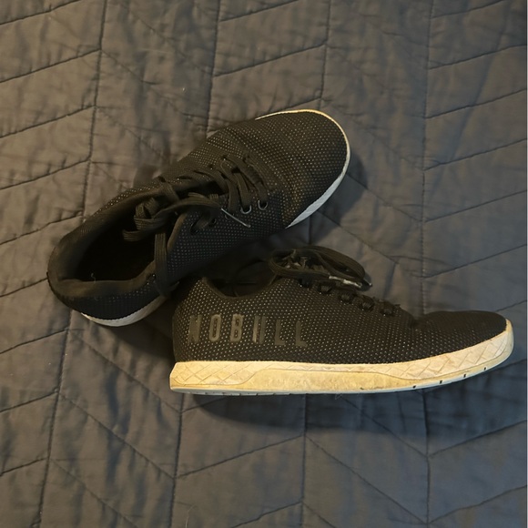 Lot of Women’s Fitness shoes and attire - Picture 11 of 11